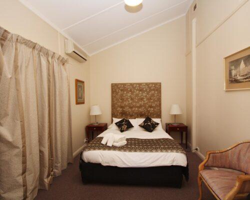 bourke-accommodation-budget-room-22 (14)