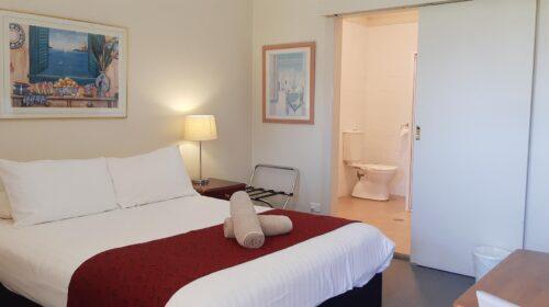 bourke-accommodation-budget-room-25 (5)