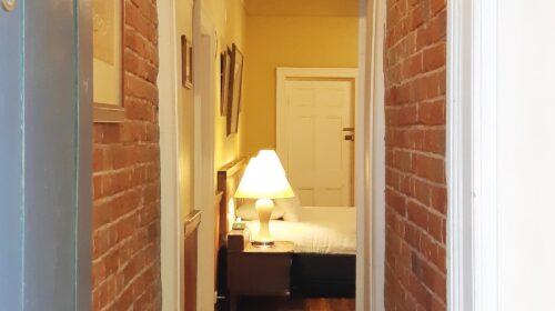 bourke-accommodation-executive-room-3 (2)