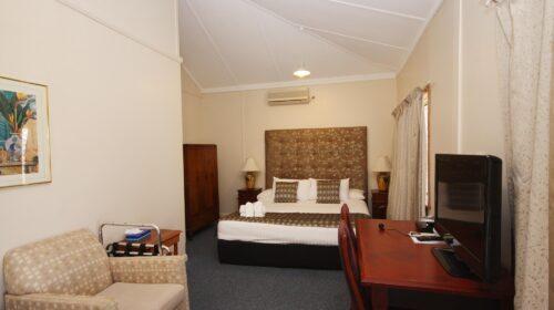 bourke-accommodation-standard-room-21 (8)