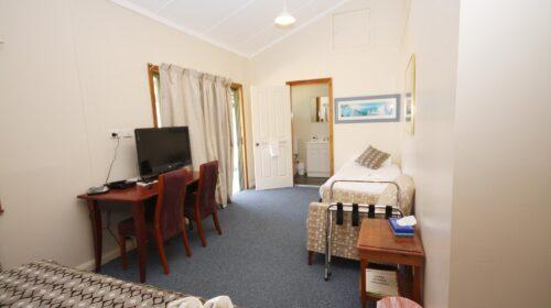 bourke-accommodation-standard-room-21 (9)