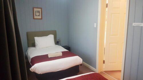 bourke-deluxe-accommodation-2bed-family-room-20 (12)