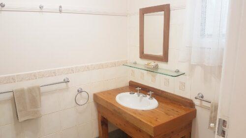 bourke-deluxe-accommodation-2bed-family-room-20 (5)