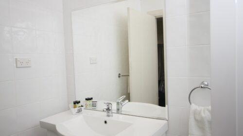 bourke-deluxe-accommodation-2bed-family-room-24 (6)