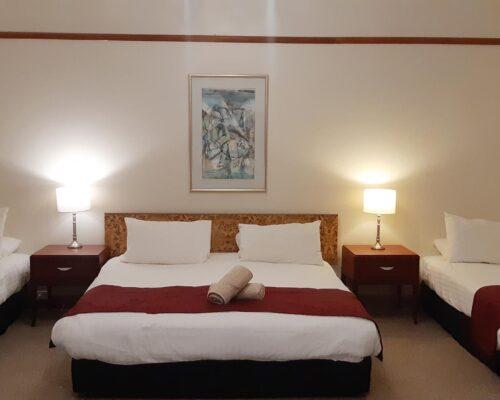 bourke-deluxe-accommodation-family-king-room-26 (16)