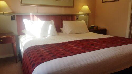 bourke-deluxe-accommodation-king-room-17 (8)