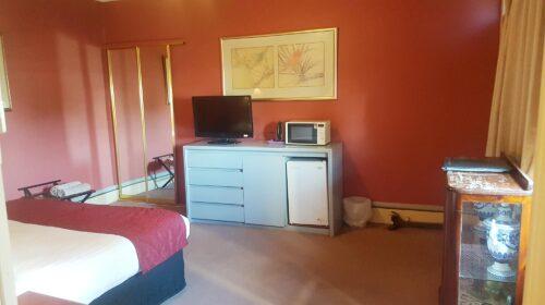 bourke-deluxe-accommodation-king-room-18 (4)